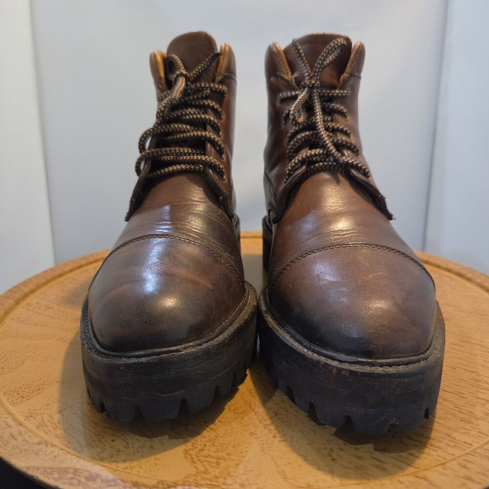 Vintage Cole Haan Country Boots 8.5 M Brown Leather Vibram Lug Sole Hiking